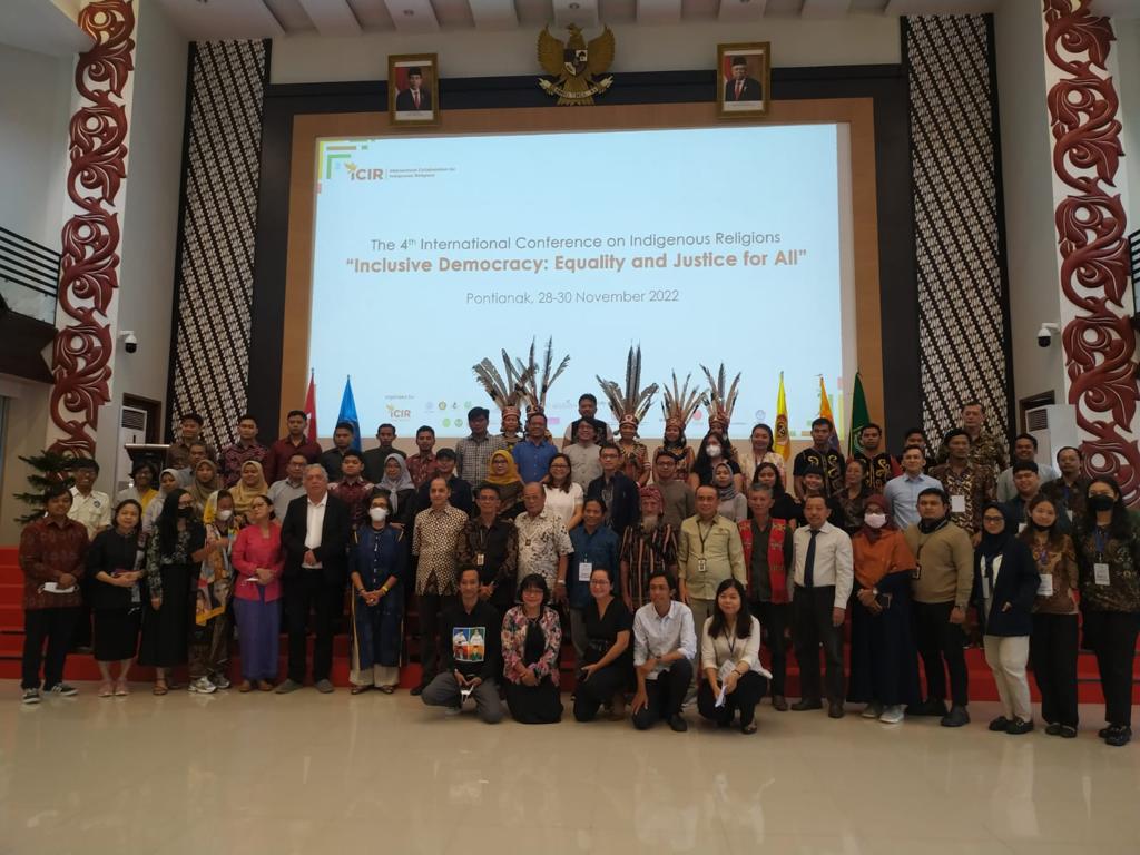 DOSEN FAKULTAS SYARI'AH IAIRM NGABAR LOLOS DALAM INTERNATIONAL CONFERENCE ON INDIGENOUS AND RELIGION (ICIR)